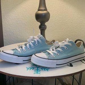 Converse All Stars NWOT